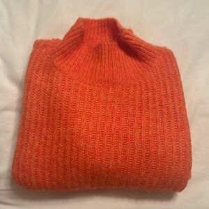 FRNCH orange turtleneck - Size S/M
